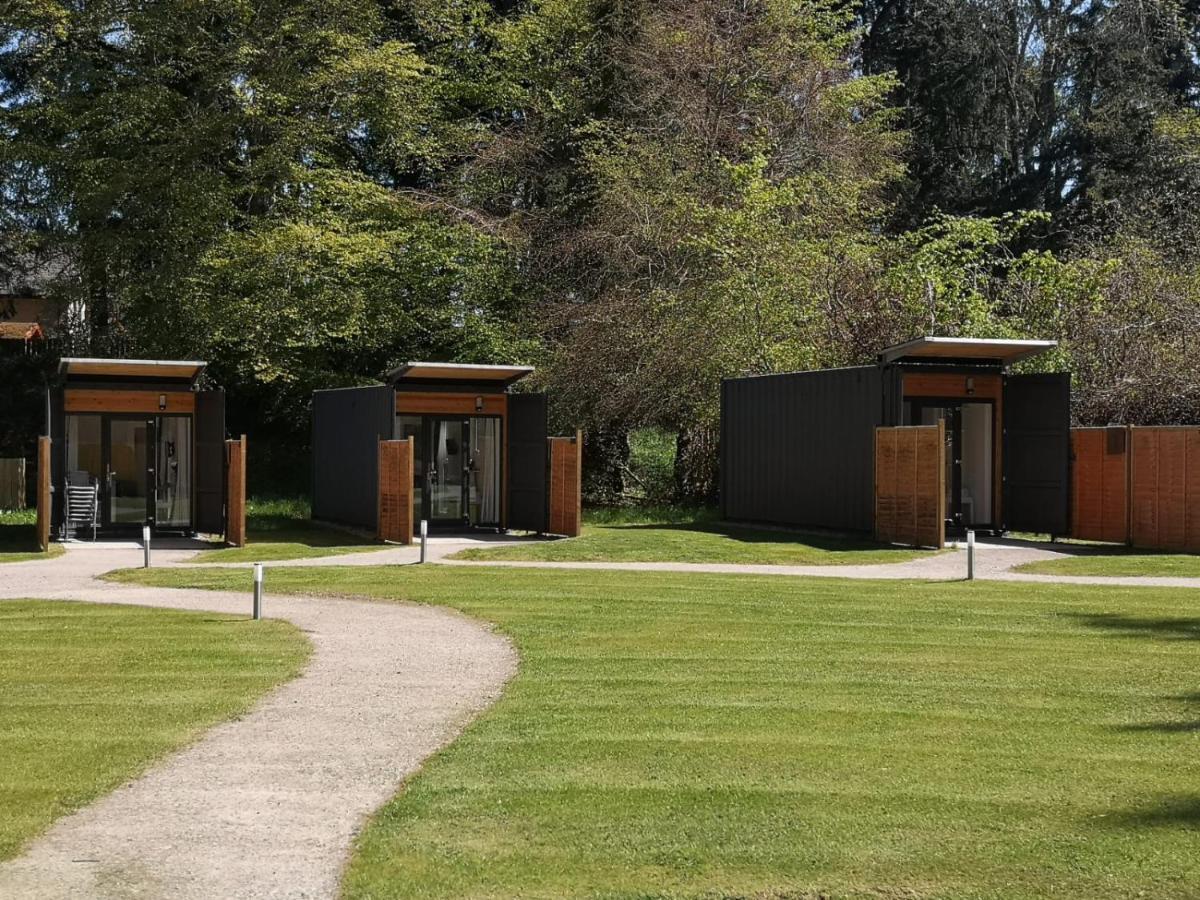 A Unique Experience In A Converted Shipping Containers, Glamness Is Adults Only Inverness Eksteriør billede